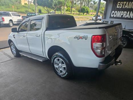 FORD Ranger 3.2 20V XLT 4X4 CABINE DUPLA TURBO DIESEL AUTOMTICO, Foto 3