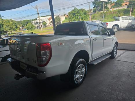 FORD Ranger 3.2 20V XLT 4X4 CABINE DUPLA TURBO DIESEL AUTOMTICO, Foto 4