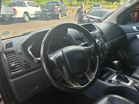 FORD Ranger 3.2 20V XLT 4X4 CABINE DUPLA TURBO DIESEL AUTOMTICO, Foto 6