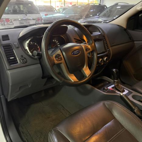 FORD Ranger 3.2 20V XLT 4X4 CABINE DUPLA TURBO DIESEL AUTOM�TICO, Foto 13