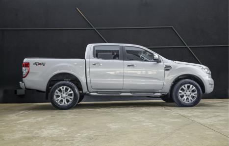 FORD Ranger 3.2 20V XLT 4X4 CABINE DUPLA TURBO DIESEL AUTOM�TICO, Foto 3