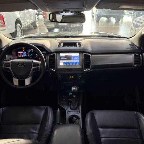 FORD Ranger 3.2 20V CABINE DUPLA 4X4 LIMITED TURBO DIESEL AUTOM�TICO, Foto 12