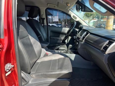 FORD Ranger 3.2 20V CABINE DUPLA 4X4 LIMITED PLUS TURBO DIESEL AUTOMÁTICO, Foto 10