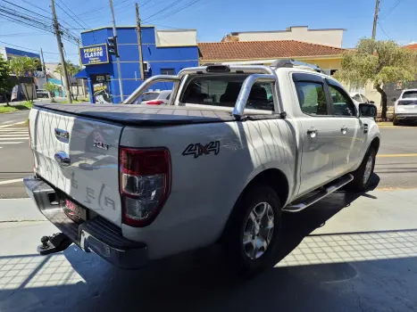 FORD Ranger 3.2 20V XLT 4X4 CABINE DUPLA TURBO DIESEL AUTOMÁTICO, Foto 5