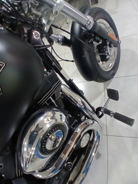 HARLEY DAVIDSON Dyna Fat Bob 1600, Foto 10