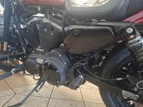 HARLEY DAVIDSON Roadster 1200 , Foto 4