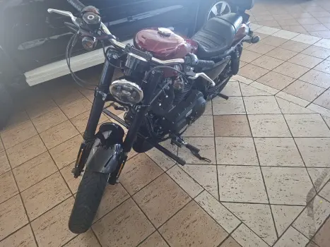 HARLEY DAVIDSON Roadster 1200 , Foto 6