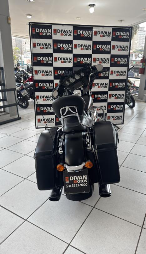 HARLEY DAVIDSON Street Glide FLHX 1700, Foto 4