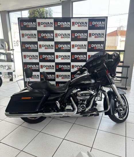 HARLEY DAVIDSON Street Glide FLHX 1700, Foto 7