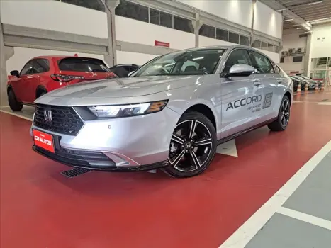 HONDA Accord 2.0 16V 4P E:HEV TOURING E-CVT AUTOMÁTICO CVT, Foto 2 HONDA Accord 2.0 16V 4P E:HEV TOURING E-CVT AUTOMÁTICO CVT, Foto 2