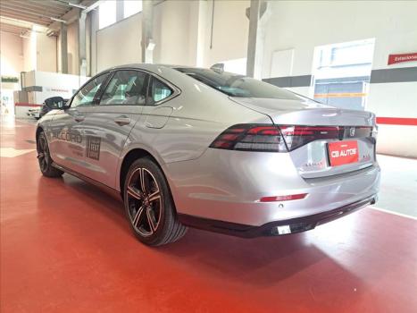 HONDA Accord 2.0 16V 4P E:HEV TOURING E-CVT AUTOMÁTICO CVT, Foto 3 HONDA Accord 2.0 16V 4P E:HEV TOURING E-CVT AUTOMÁTICO CVT, Foto 3