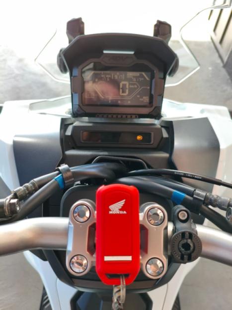 HONDA ADV 150 , Foto 11