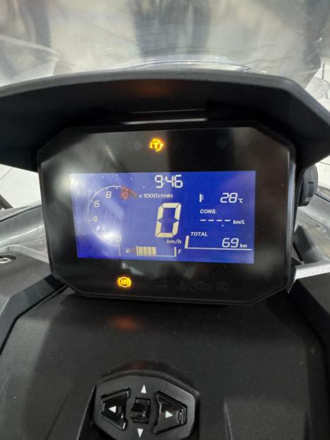 HONDA ADV 160 , Foto 5