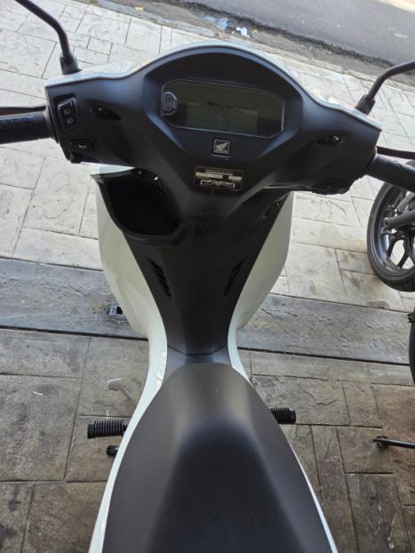 HONDA Biz 125 ES, Foto 5