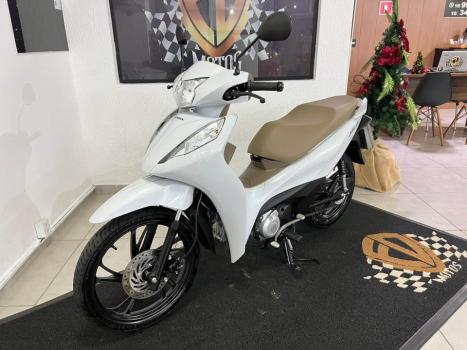 HONDA Biz 125 EX, Foto 3