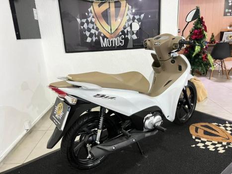 HONDA Biz 125 EX, Foto 4
