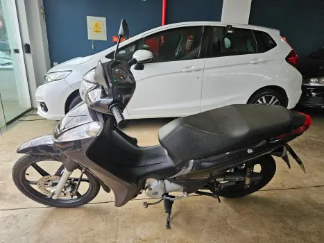 HONDA Biz 125 EX, Foto 4