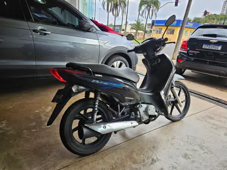 HONDA Biz 125 EX, Foto 7