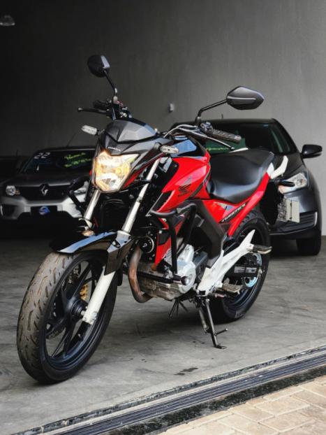 HONDA CB 250 F Twister , Foto 1