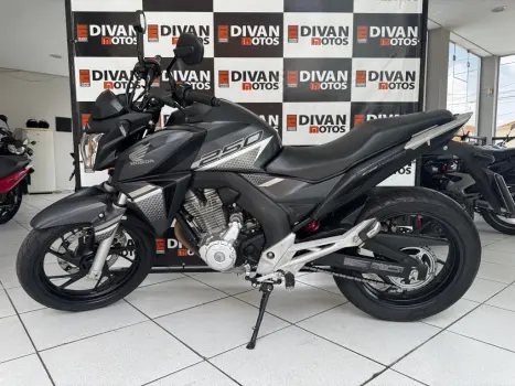 HONDA CB 250 F Twister FLEXONE, Foto 4