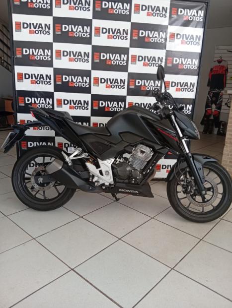 HONDA CB 300 F Twister FLEX CBS, Foto 3