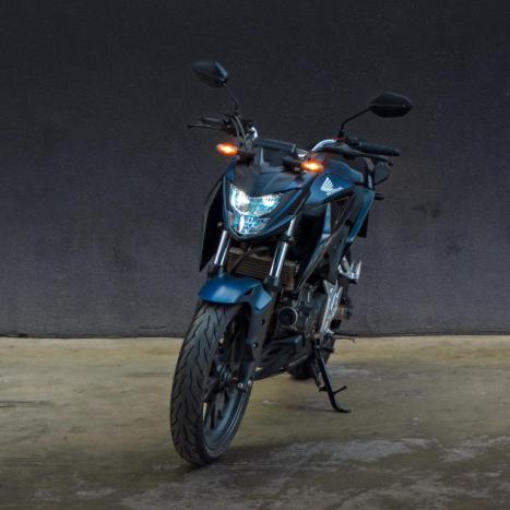 HONDA CB 300 F Twister FLEX ABS, Foto 2
