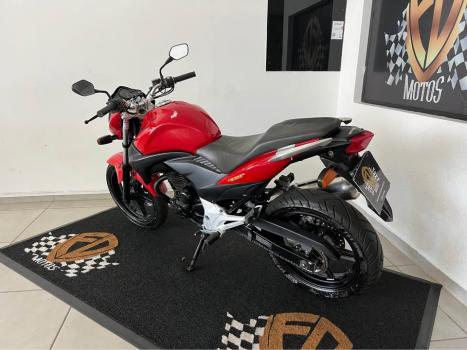 HONDA CB 300 R STD, Foto 4 HONDA CB 300 R STD, Foto 4