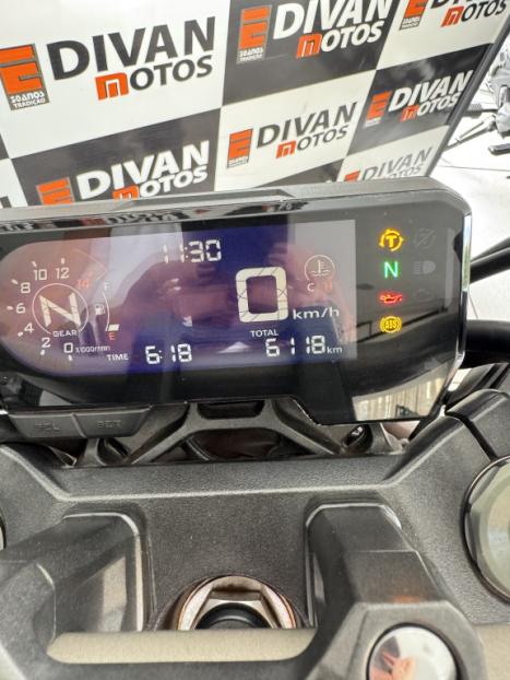 HONDA CB 650 R ABS, Foto 3