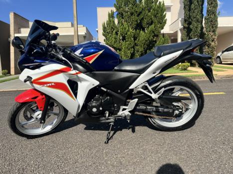 HONDA CBR 250 R, Foto 9