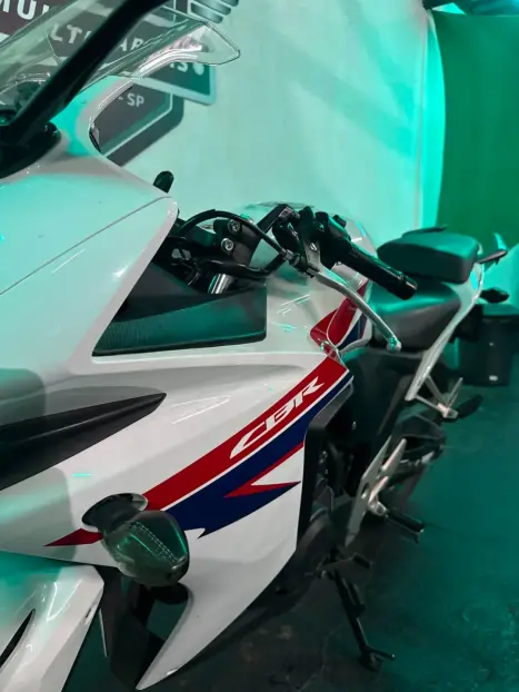 HONDA CBR 500 R , Foto 5
