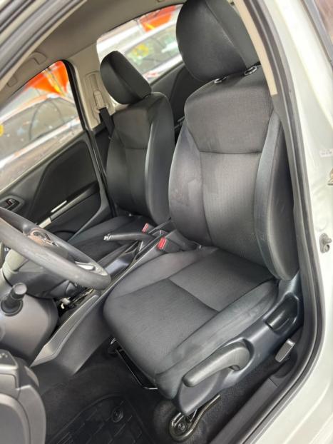 HONDA City Sedan 1.5 16V 4P PERSONAL FLEX AUTOMÁTICO, Foto 18
