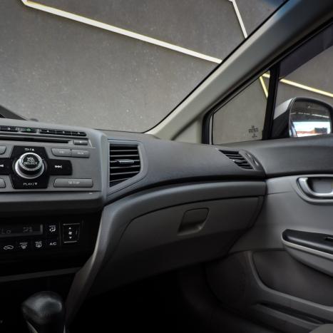 HONDA Civic 1.8 16V 4P LXS AUTOM�TICO, Foto 10