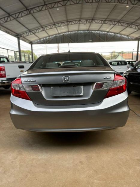 HONDA Civic 1.8 16V 4P FLEX LXS, Foto 5