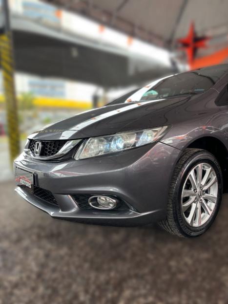 HONDA Civic 1.8 16V 4P FLEX LXS AUTOM�TICO, Foto 5