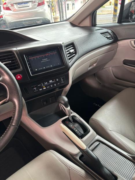 HONDA Civic 1.8 16V 4P FLEX LXS AUTOM�TICO, Foto 18