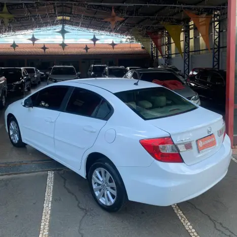 HONDA Civic 1.8 16V 4P FLEX LXL AUTOM�TICO, Foto 4