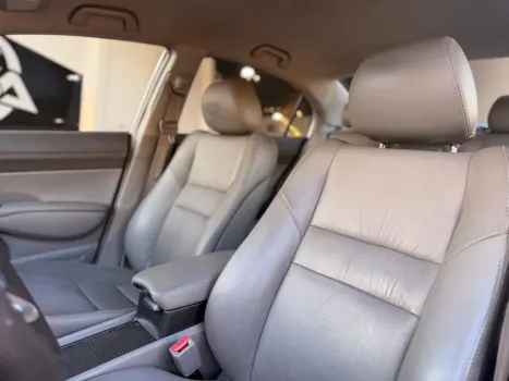 HONDA Civic 1.8 16V 4P FLEX LXL, Foto 8