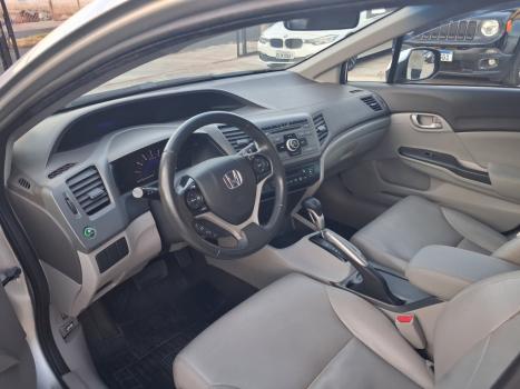 HONDA Civic 1.8 16V 4P FLEX LXS AUTOM�TICO, Foto 3