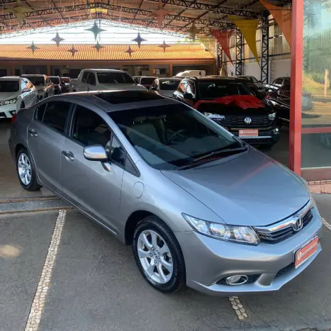 HONDA Civic 1.8 16V 4P FLEX EXS AUTOM�TICO, Foto 1