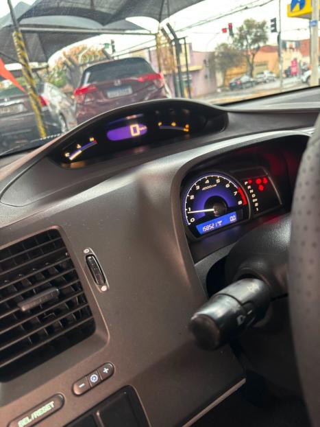 HONDA Civic 1.8 16V 4P FLEX LXS AUTOM�TICO, Foto 15