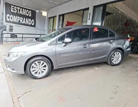 HONDA Civic 1.8 16V 4P FLEX LXL SE AUTOM�TICO, Foto 2