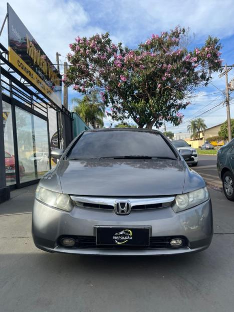 HONDA Civic 1.8 16V 4P LXS, Foto 2