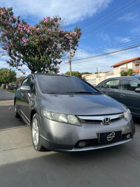 HONDA Civic 1.8 16V 4P LXS, Foto 3