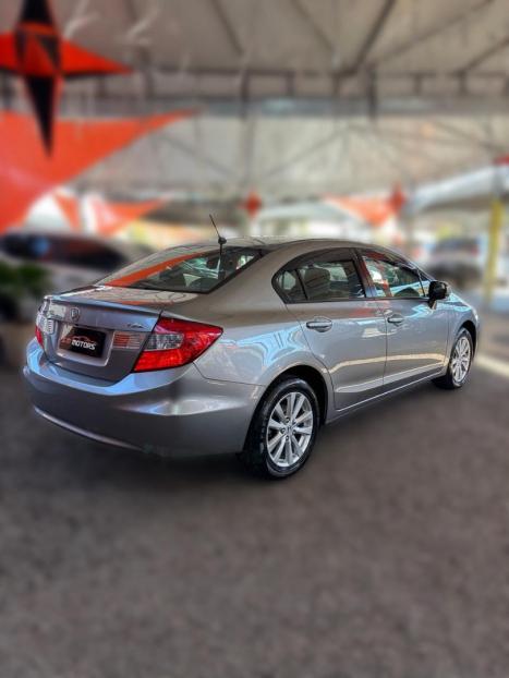 HONDA Civic 1.8 16V 4P FLEX LXL AUTOM�TICO, Foto 8