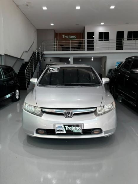HONDA Civic 1.8 16V 4P FLEX LXS AUTOM�TICO, Foto 2