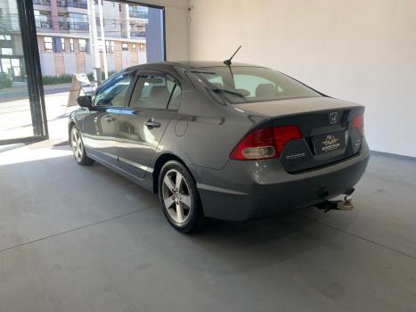HONDA Civic 1.8 16V 4P FLEX LXS AUTOM�TICO, Foto 6
