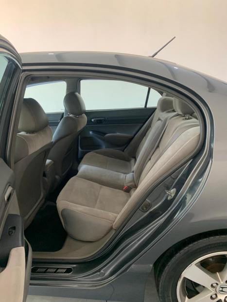 HONDA Civic 1.8 16V 4P FLEX LXS AUTOM�TICO, Foto 10