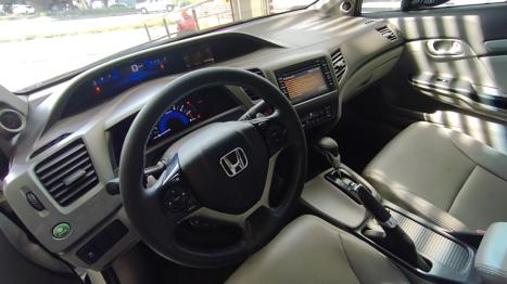 HONDA Civic 1.8 16V 4P FLEX LXS AUTOM�TICO, Foto 2