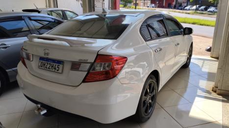 HONDA Civic 1.8 16V 4P FLEX LXS AUTOM�TICO, Foto 3