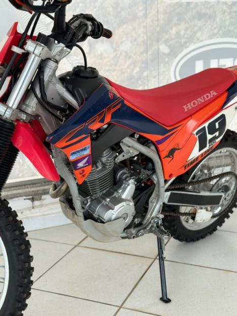 HONDA CRF 250 F, Foto 3